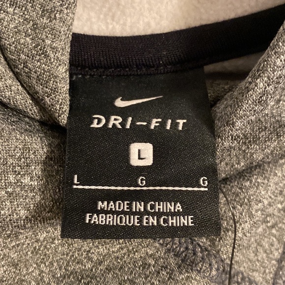 NWT Nike Therma Girls Pullover Hoodie Size L - Picture 3 of 10